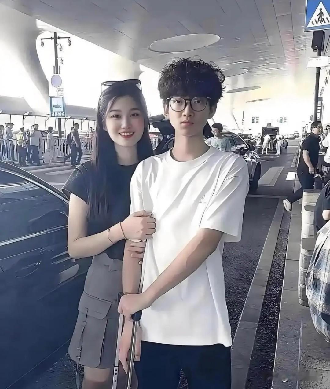 这竟然是母子关系真是惊呆了​​​