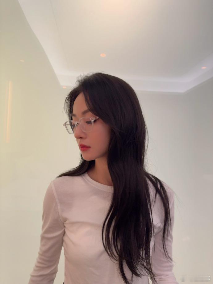 吴谨言好像我老师吴谨言取向狙击完全就是我的取向狙击啊，不得不说吴谨言好像我老师