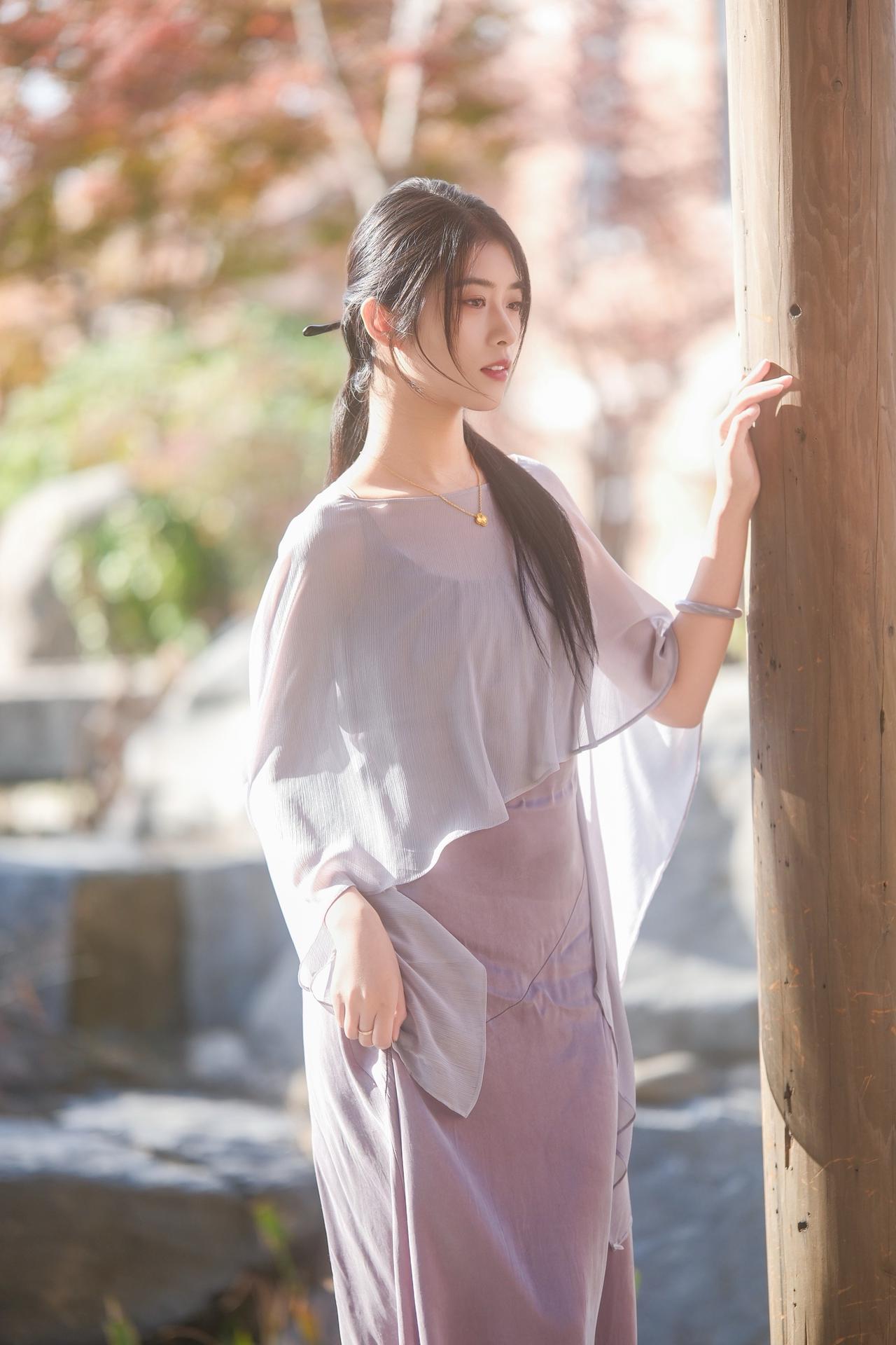 森系少女美照分享创作者中心创作灵感汉服古风人像约拍