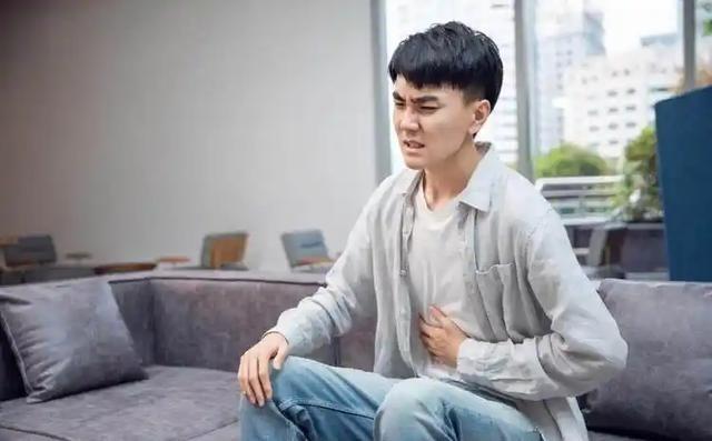肝脏，是我们身体内的重要器官，负责解毒、代谢、储存养分和产生重要的蛋白质。我们常