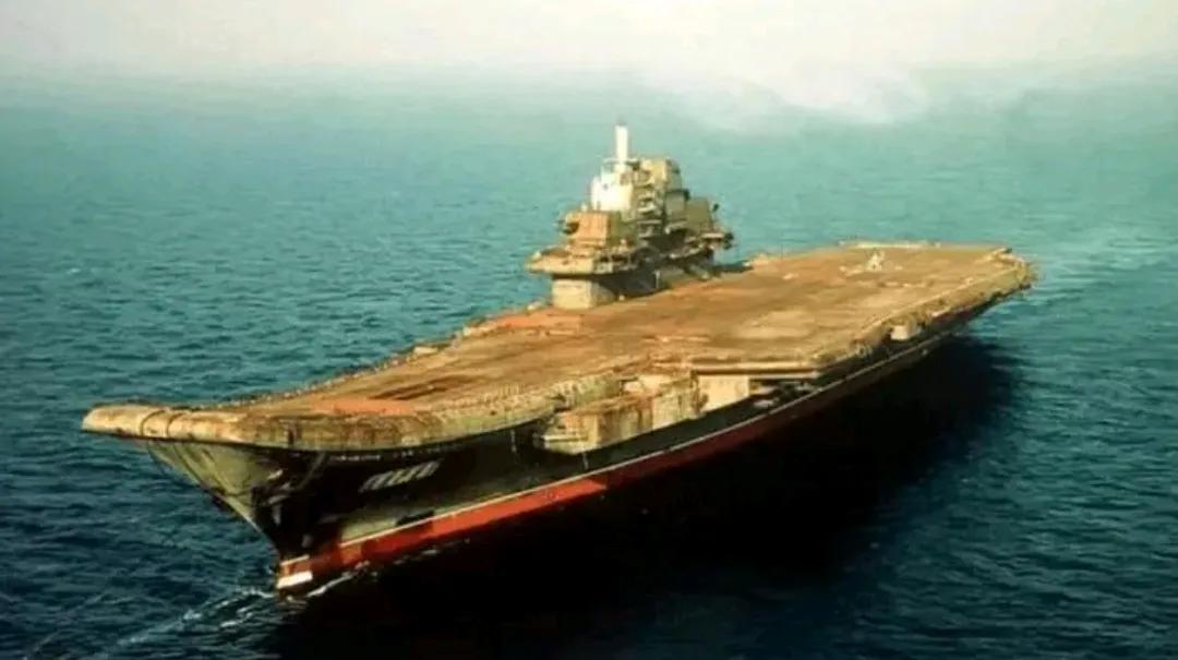 苏联亡国时，一切都崩溃了，但人心没有坏，尤其是文化知识精英群体中的大部分依然坚持