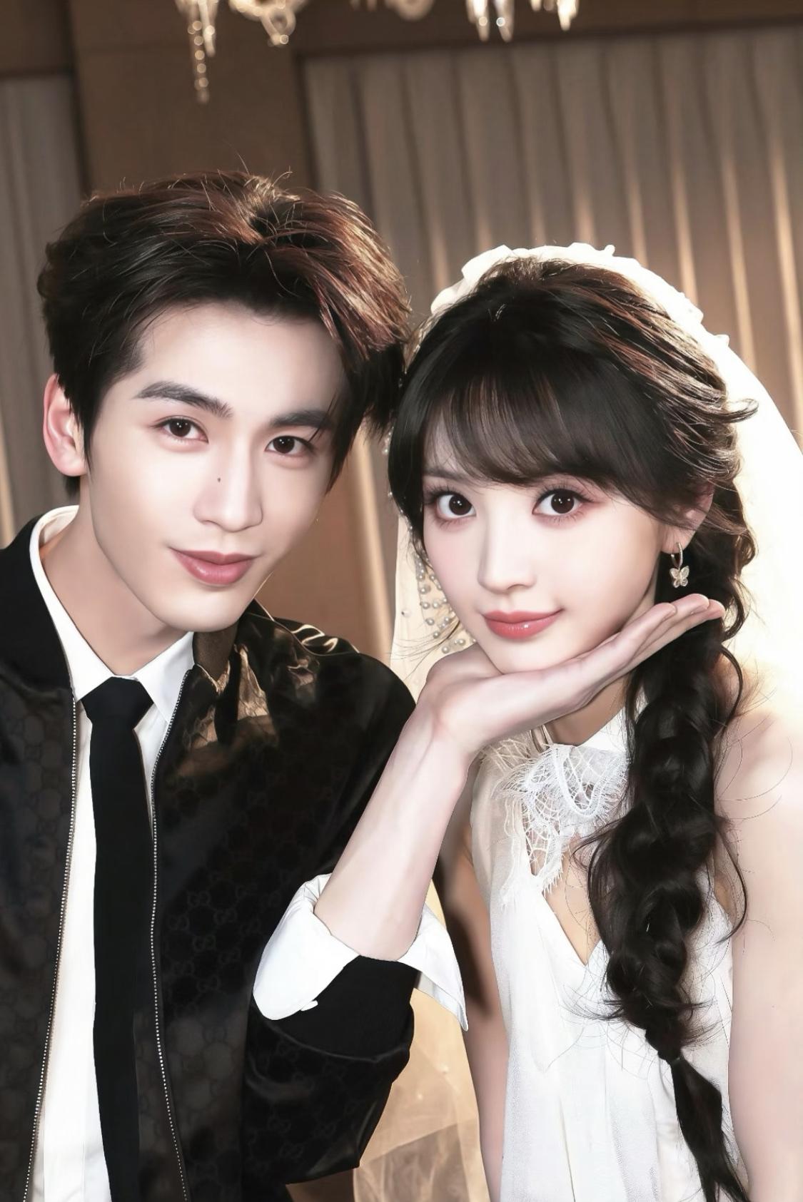 《逐玉》张凌赫和田曦薇一点可能都没有，六大锤最新大锤。原来是不止两人的经纪人