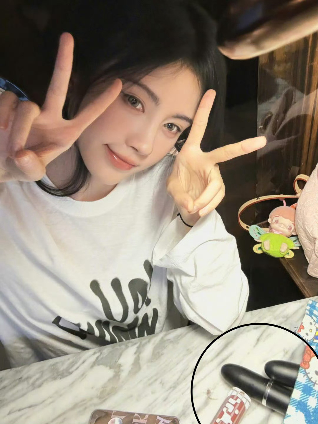敬业代言人超绝不经意​​​
