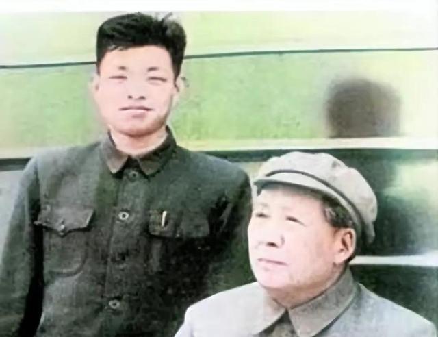 1970年，毛主席到天津视察，却发现已在天津任职的李银桥迟迟没有露面，后来得知原