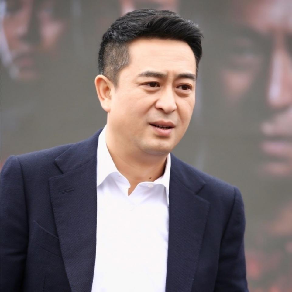演员张嘉益说：“电视剧《主角》筹备的时候，敲定了刘浩存、秦海璐等几位主演。只要涉