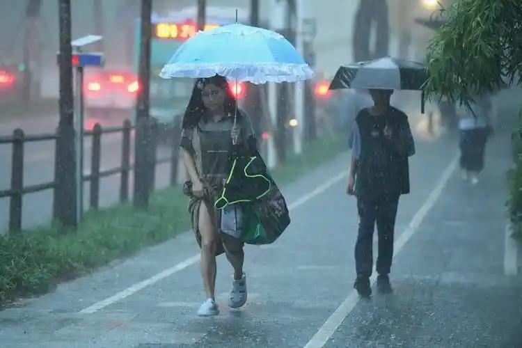 五一泡在雨里?这份“防淹指南”请收好，别等被困才想起看你订好了五一的高铁票，查
