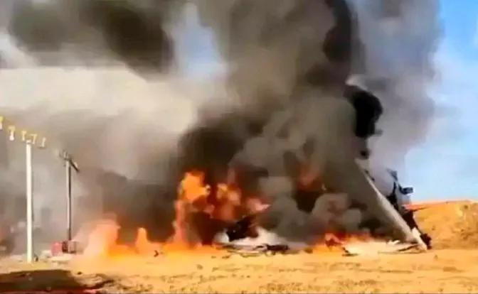 飞机两翼起火坠向地面，美国出大事了！11月4日17点15分左右，美国联合包裹服务