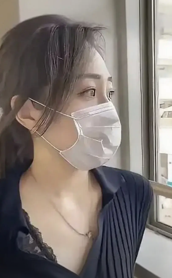 离婚带着孩子的，想再婚确实不容易啊！我认识一个30岁的女士，离婚一年多，从去