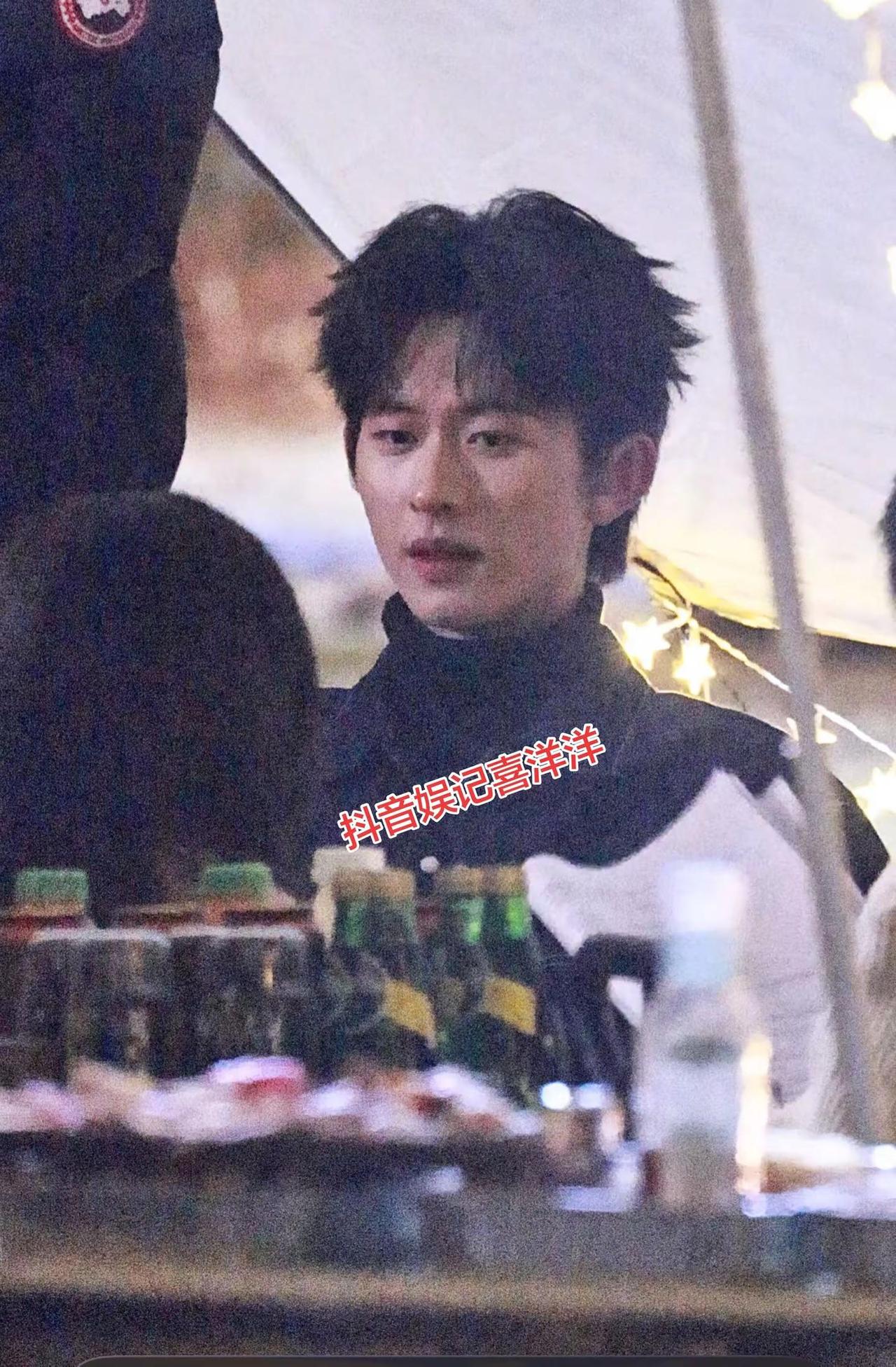 刚刚陈添祥路透太帅了。