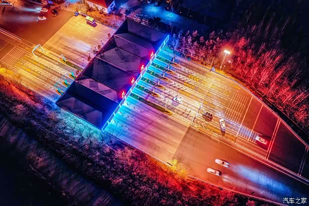 长达9天 具体日期出炉 春节对7座及以下小型客车免收高速通行费