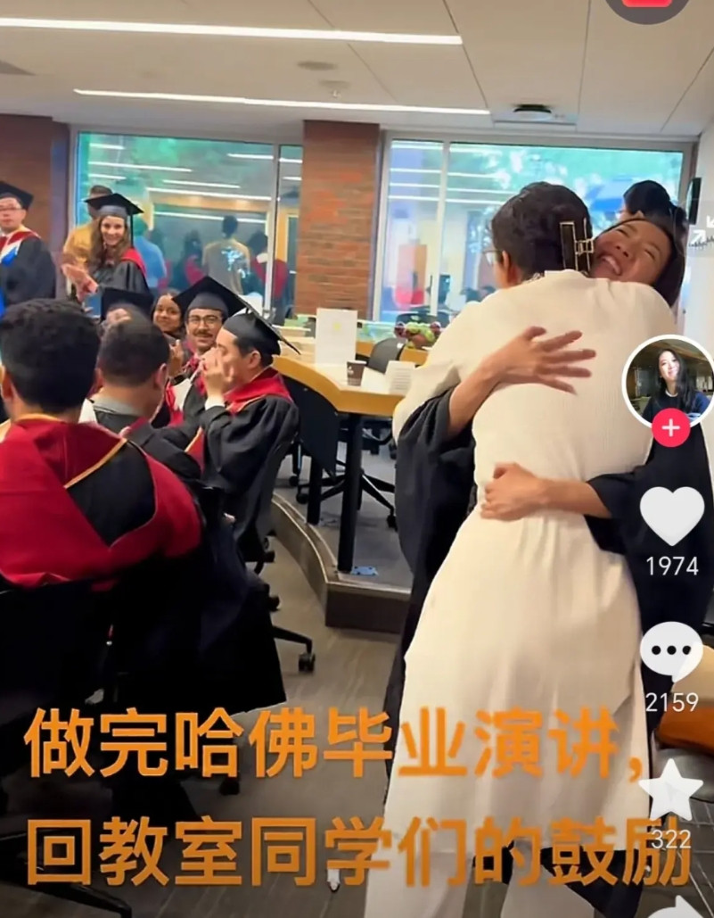 死猪不怕开水烫，小蒋今天连续在国内的社交媒体上发长文发视频。抖音账号总共才发两个