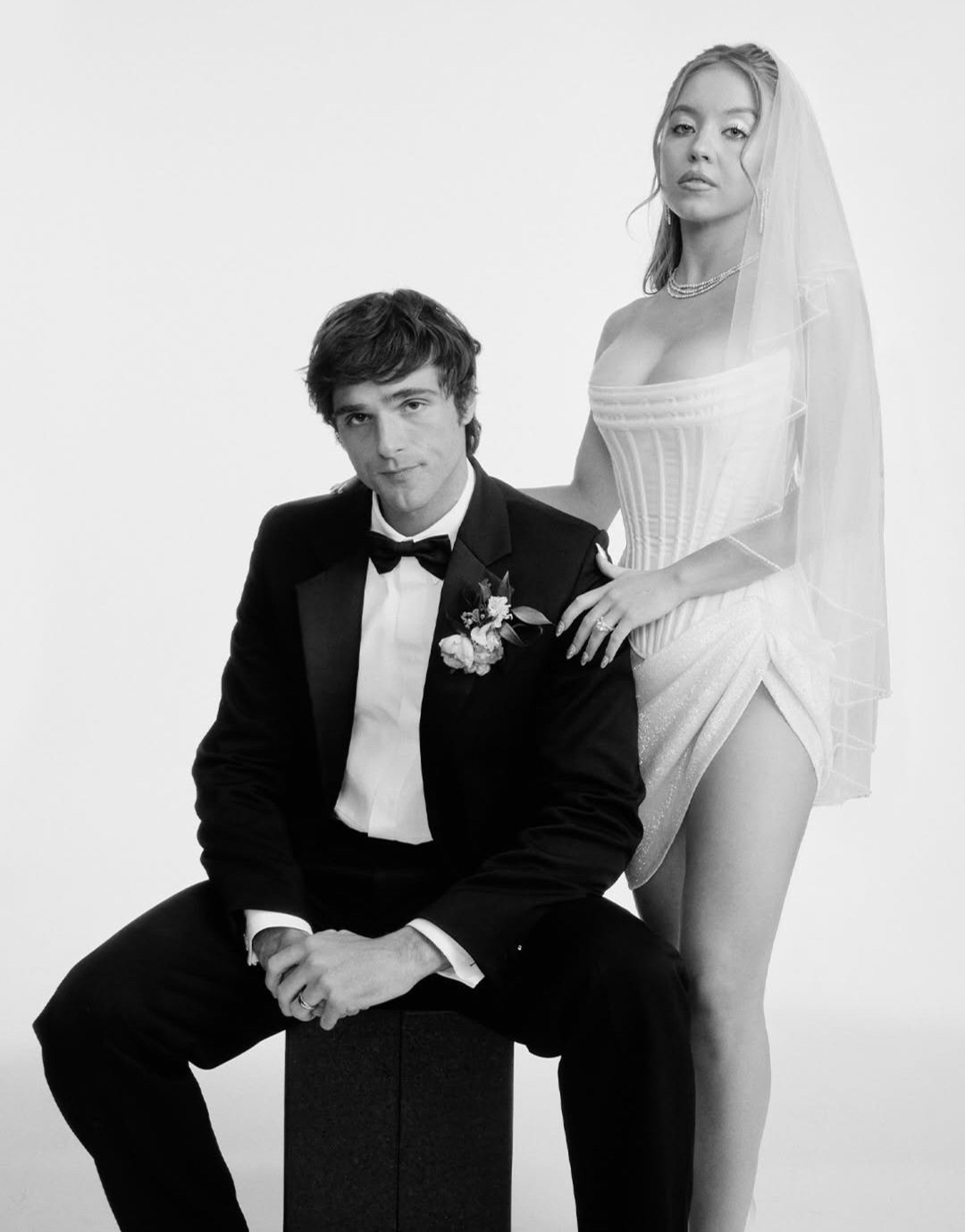 《亢奋》第三季Nate和Cassie婚纱照，第3集周一开播！