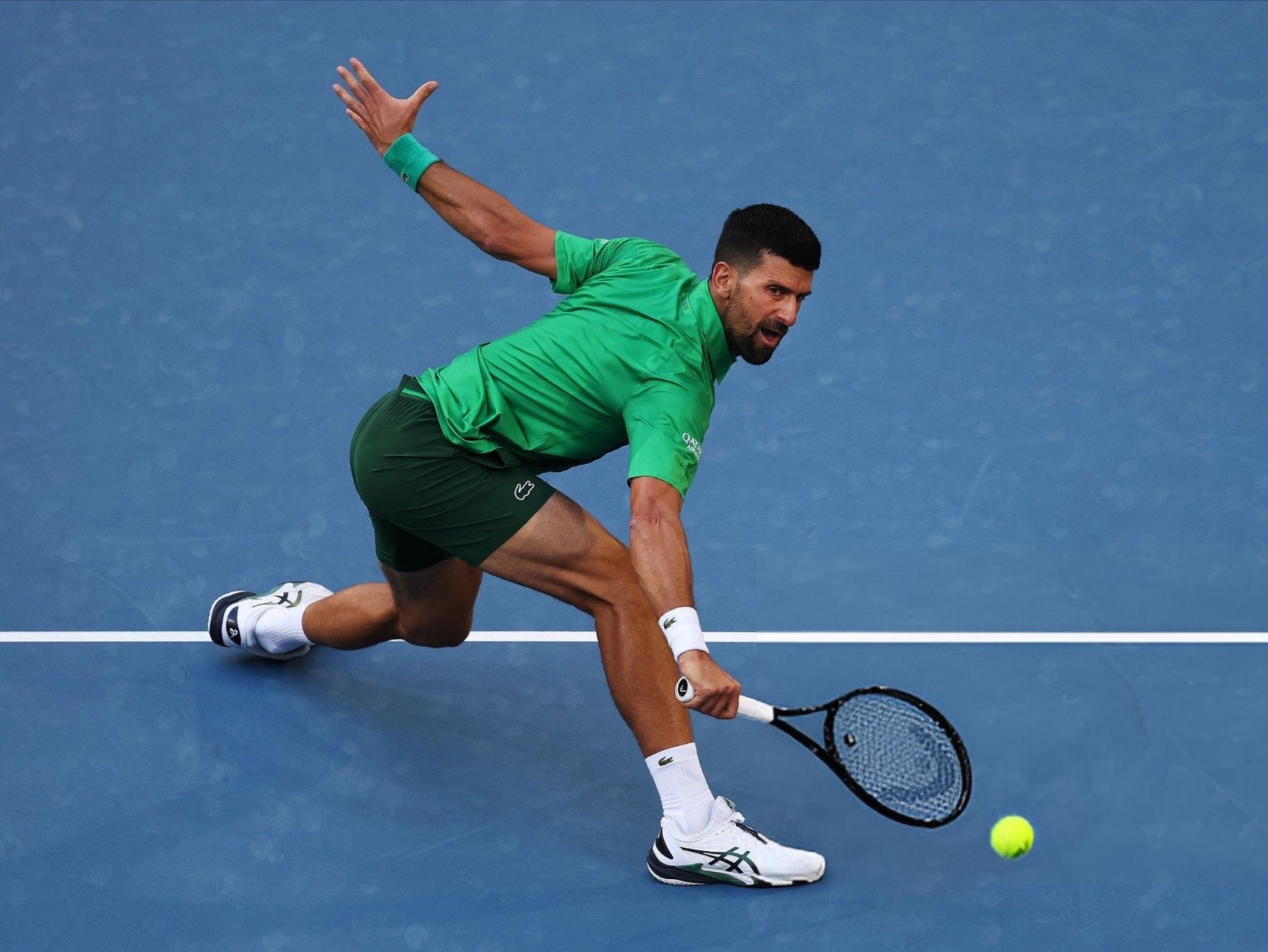 德约科维奇腿虽粗，但好看