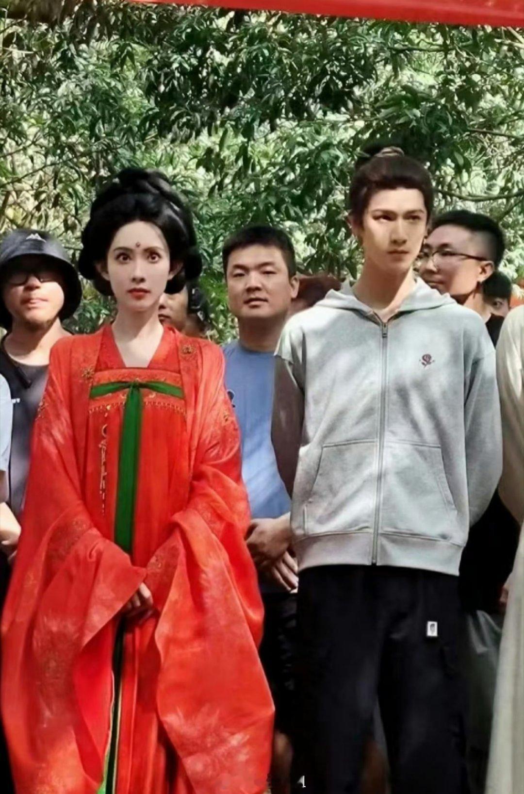 孟子义和李昀锐今天属于是一动也不敢动了。。。​​​