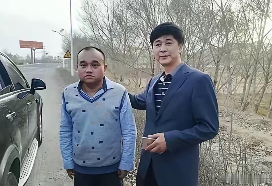 天道好轮回，苍天饶过谁！当初跨省抓捕谭秦东医生的县长现在也被抓捕了！也算是给谭医
