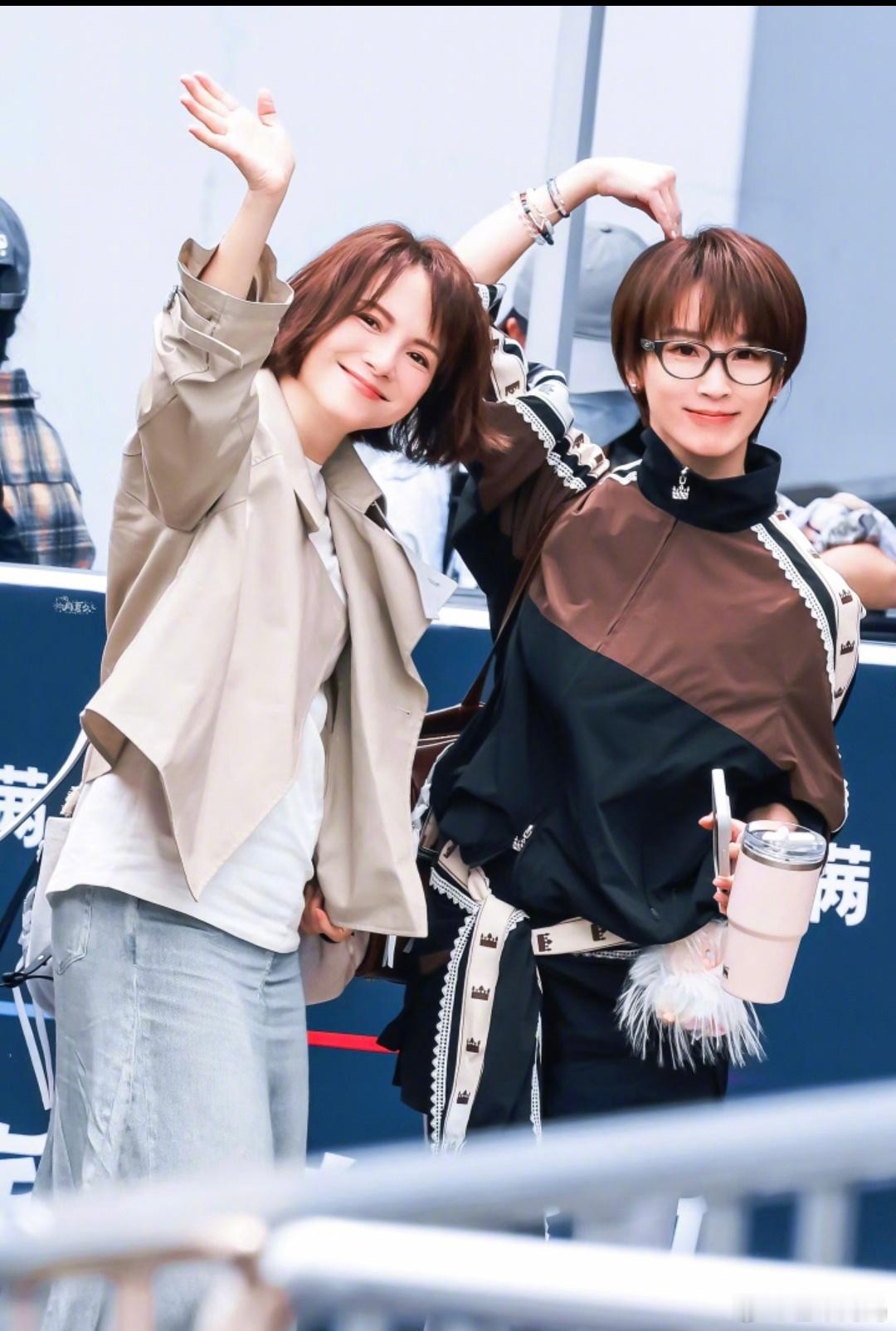 没有一句不好笑哈哈哈哈哈哈哈哈哈哈哈哈哈哈吴京：🆘吴京什么李心洁谁