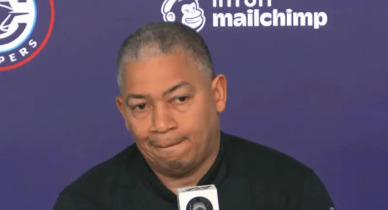 震惊！如今，泰伦卢最硬的地方，只能体现在赛后，怼记者了。是的！泰伦卢愤怒了，这