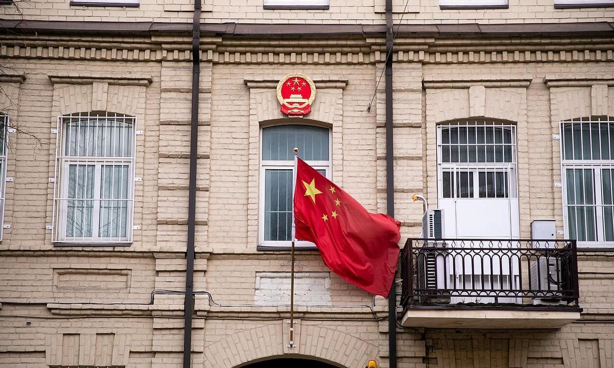 中国没答应2个条件，立陶宛再次挑事，拒绝中国外交官入境外媒称，上月中方一名外交