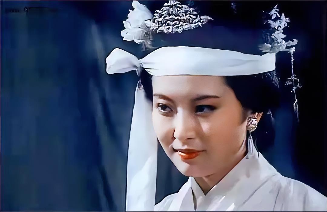1366年，朱元璋将叛将全家凌迟，唯独留下他两个女儿，他死也没想到，大明后来的1
