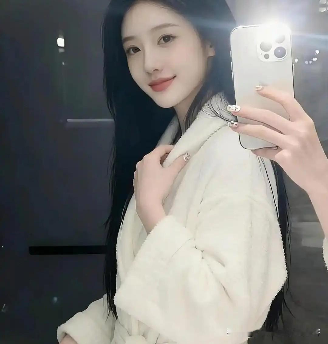 人性潜规则：1．男性如果没女朋友，可以去试试女幼师，惊喜多多。2．请喜欢