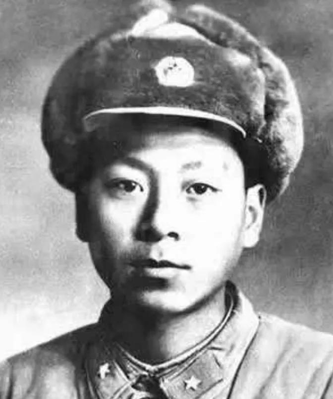 1962年11月18日的喀喇昆仑山下，我军边防部队一个连掉进了印军埋伏圈，被前后