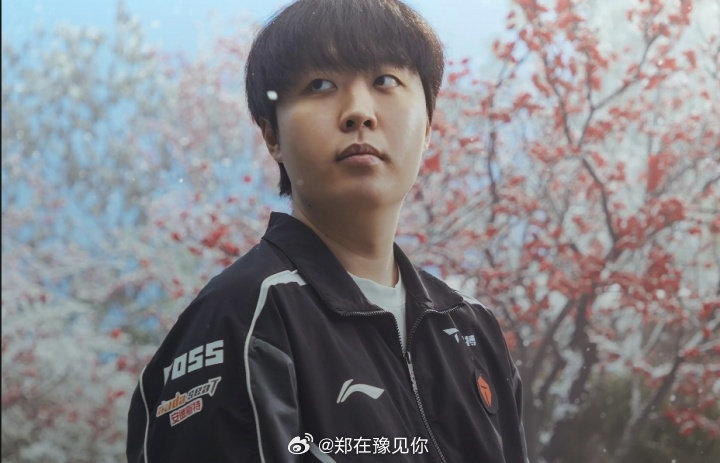HLE连败Kanavi致歉Kanavi向粉丝表示最近竞技状态不佳，会在后续比赛前