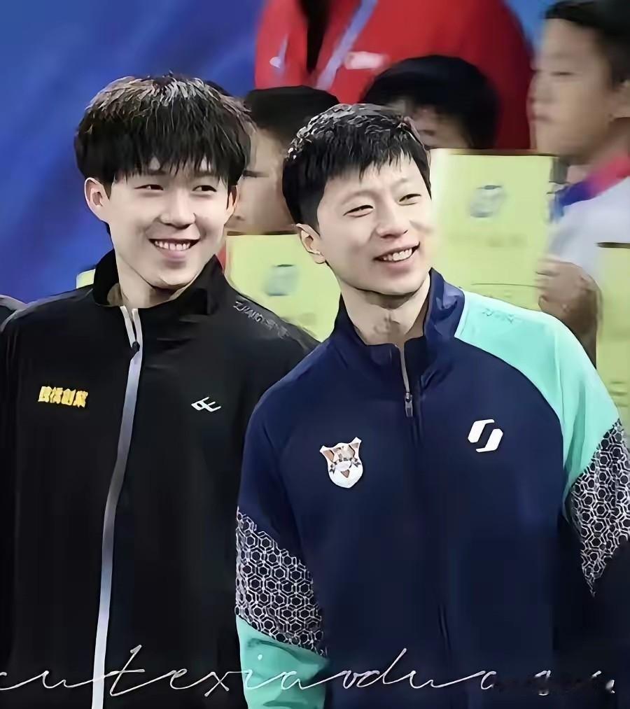 绝了！全运会有人说樊振东，王楚钦所在的A组，北京队和上海队狭路相逢！哈哈，你