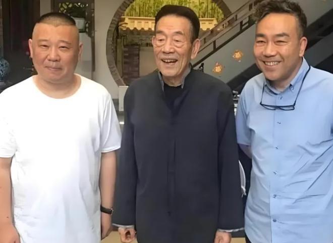 相声界十代谱系来了。一代宗师杨少华老先生走了。原以为相声界辈分最高的都已不在