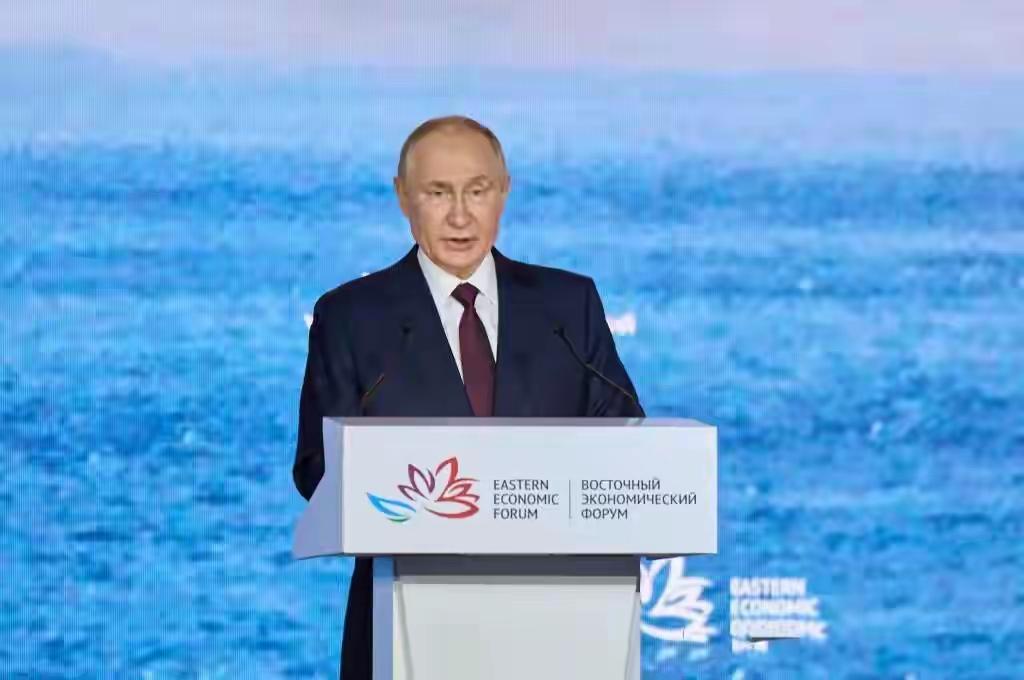 2026年元旦，俄罗斯在远东甩出“王炸”。贴着中国边境，滨海边疆区、哈巴罗夫斯克