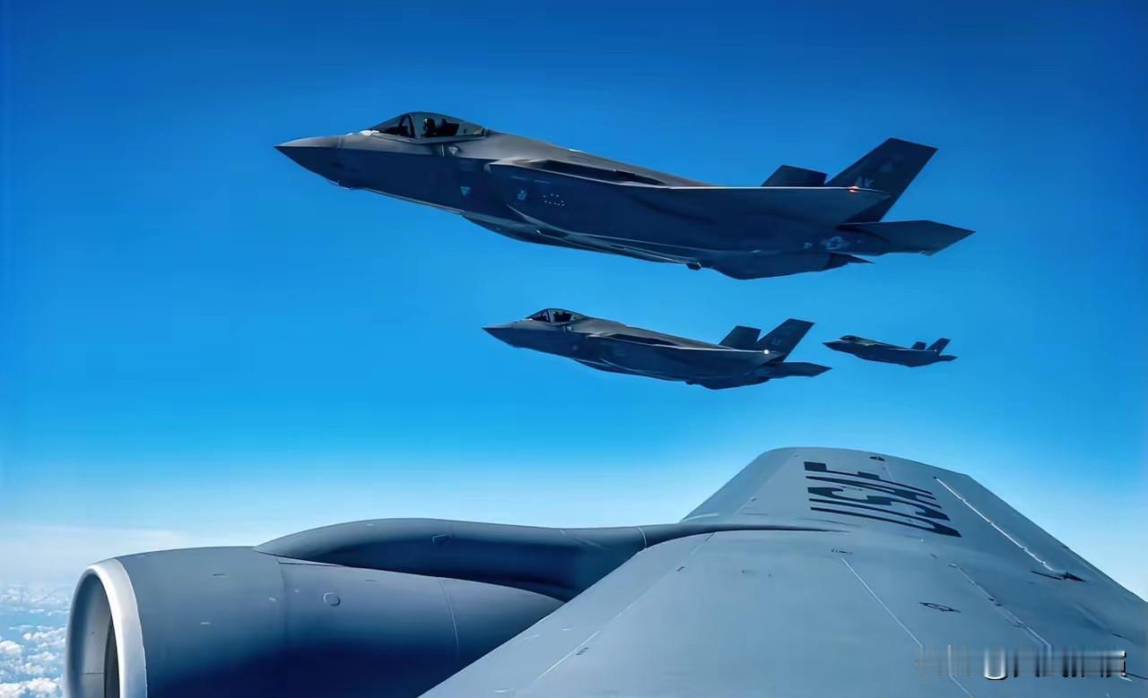 重磅消息！美国认定中国不再是主要威胁。美国突然改口说中国不是主要威胁，压根不