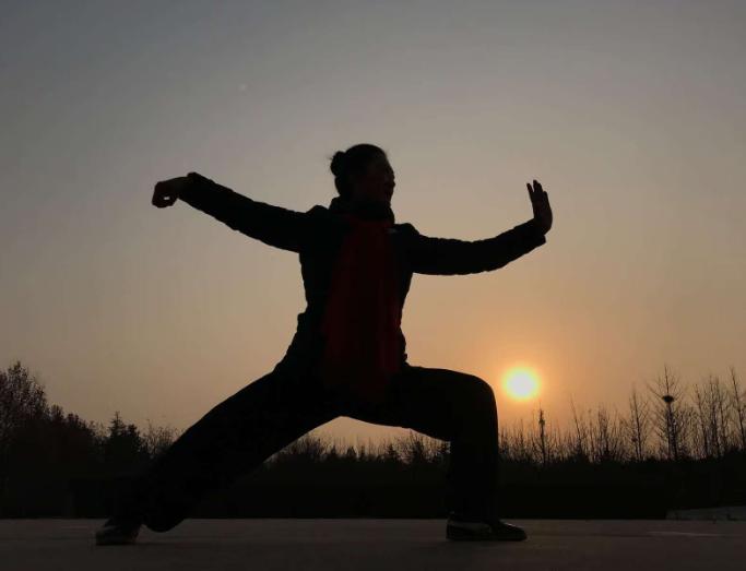 练太极拳真的可以强身健体吗现在很多人一听说太极拳能调养身体，就赶紧跟