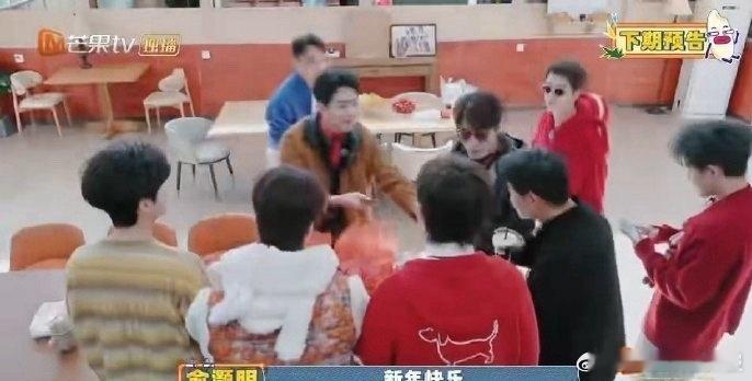 时光不老，我们不散，看到他们同框就很安心❤️下一期快乐老友记梦回07快男快乐老友