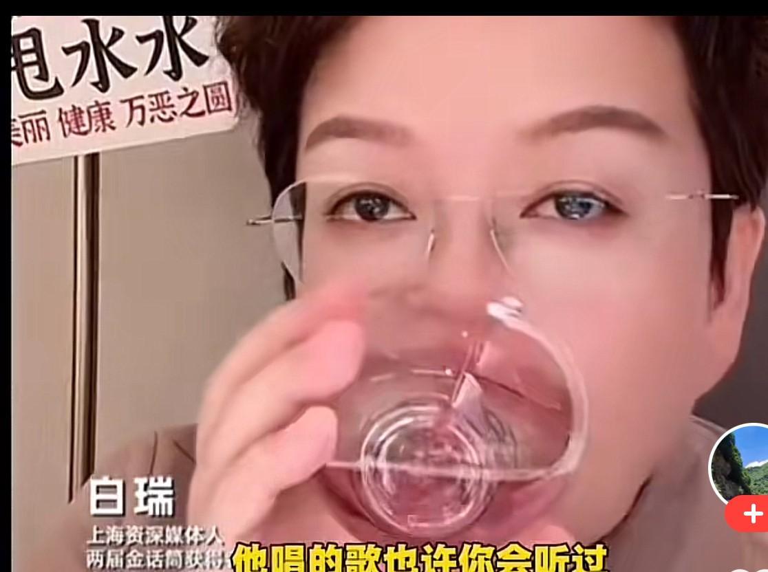 听她叙述整个过程，就感觉剧本没写好，简直听不进去了。就算你想讲故事，也得差不多呀