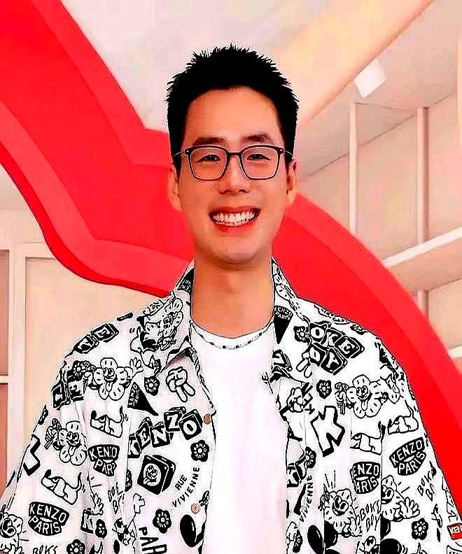 顿顿离职的真正原因，藏不住了。不是薪酬问题，是无法忍受的憋屈。你们见过直播时