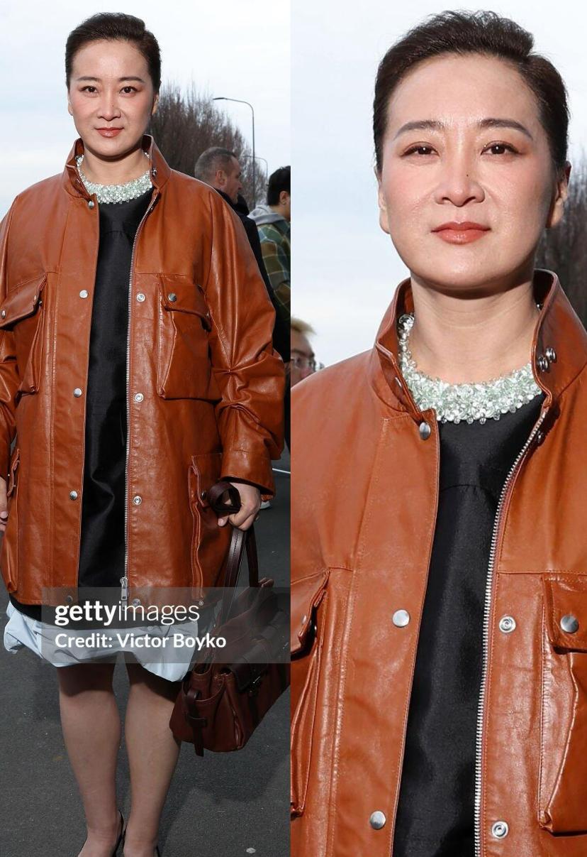 减肥真神奇贾玲胖的时候我觉得她是小圆脸现在瘦了怎么脸反而显得更大了更方了而