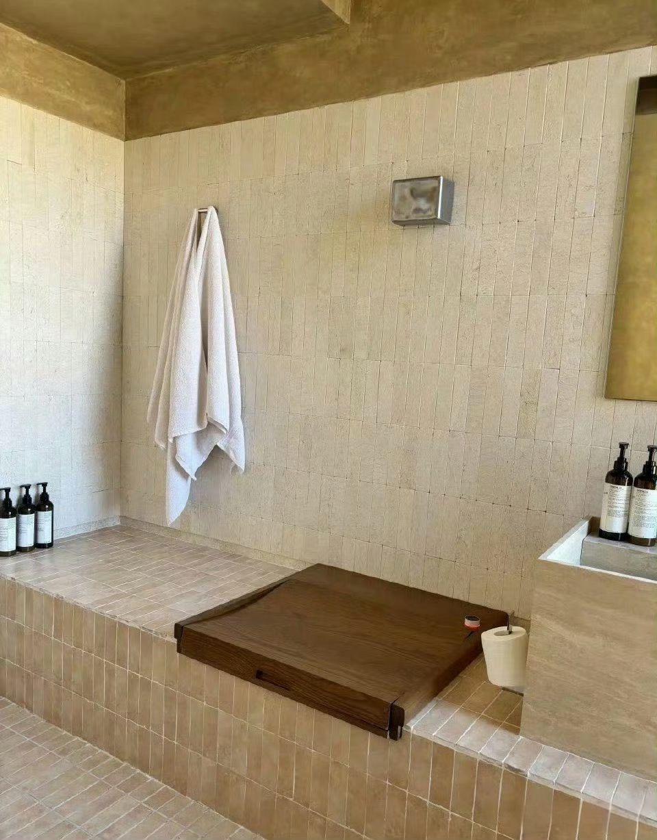 这富人的卫生间却是不一样