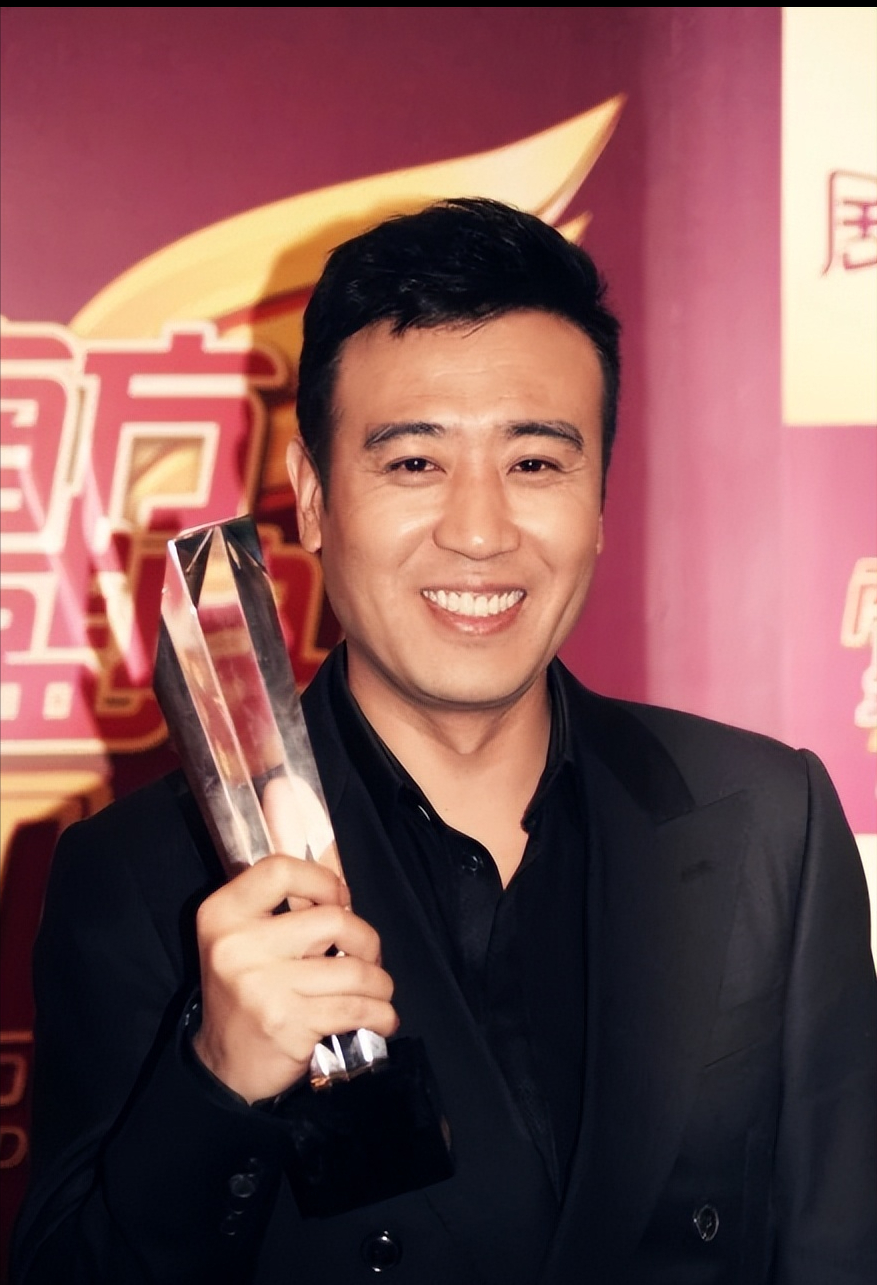 演员于和伟说，当年拍《历史的天空》，为了演好“万古碑”，我准备了好几个月，每天看