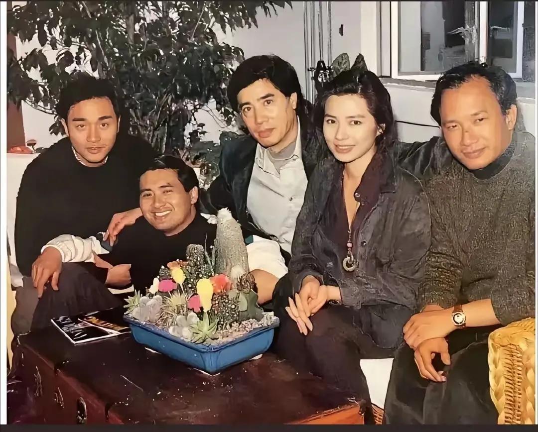 这里都是港台大腕演员，你能说出几个人的名字？
