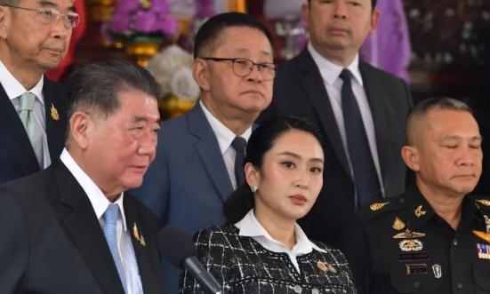 泰国和柬埔寨终于和平了，双方军队将撤回至商定区域！当地时间6月8日，泰国总理佩