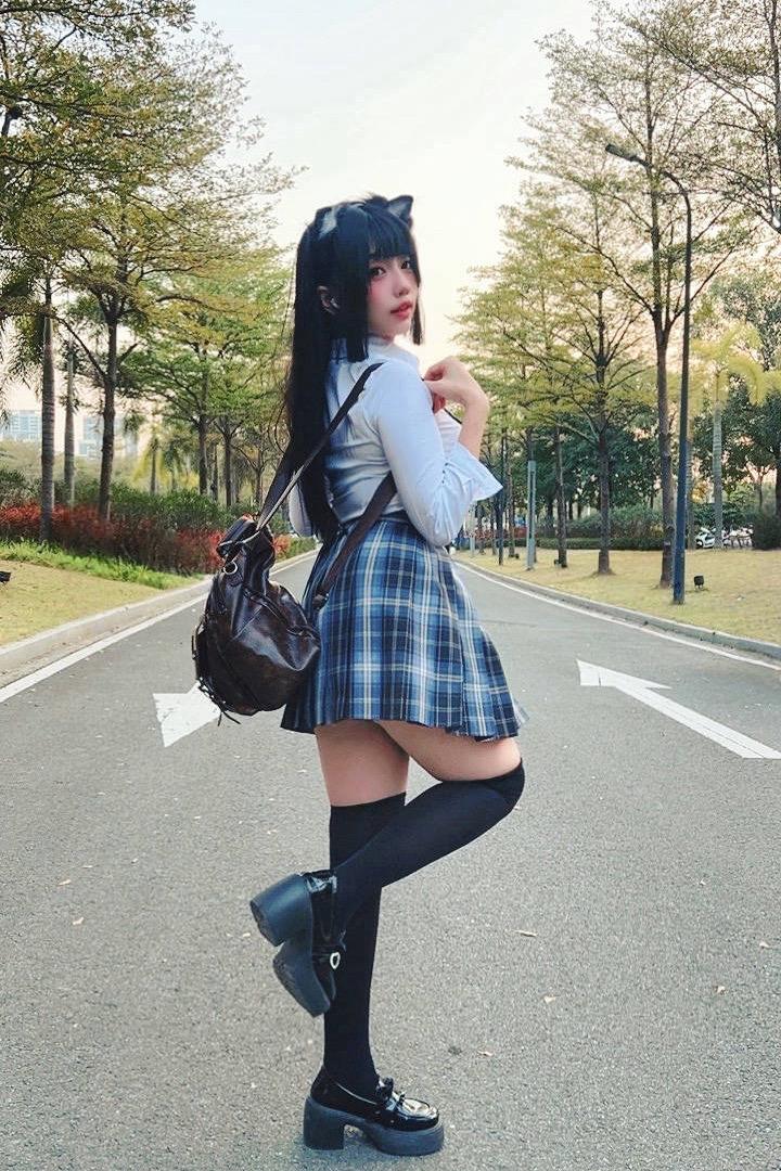 不愧是jk像我这种屌丝都穿得这么好看。