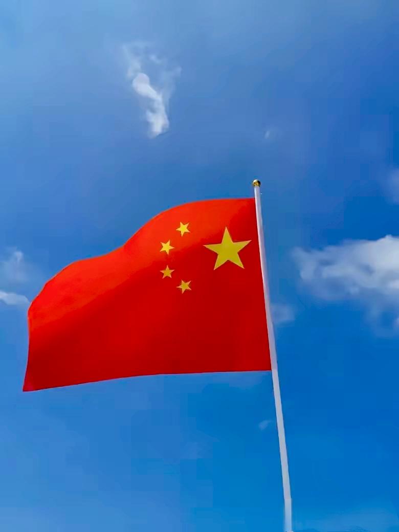 菲律宾防长把话说绝了！菲律宾发生了重大地震，要是放在过往，我们的援助应该送到了