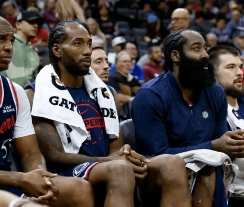 你敢信吗，西部前15大球星混在一起，排名竟然是:1、亚历山大，27岁，场均3