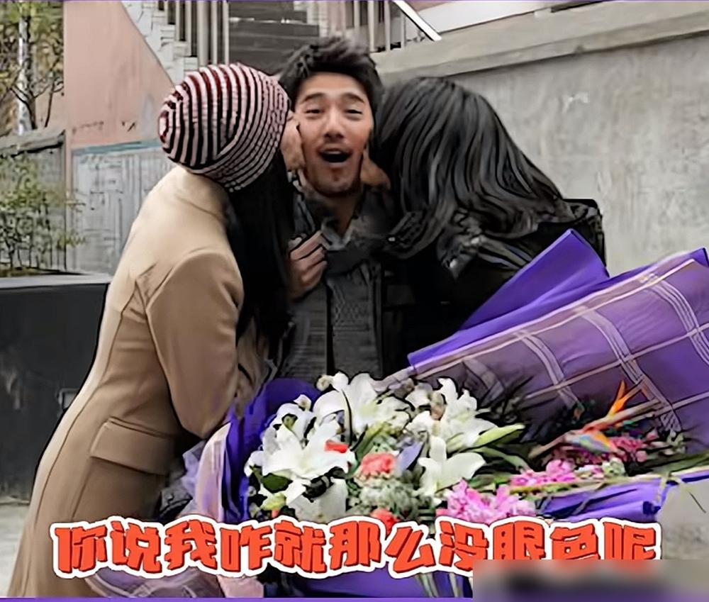 全剧组都看见赵又廷给高圆圆系鞋带，只有姚晨不知道？这哪是不知道，这是所有人都默契