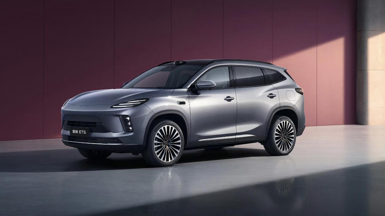 地平线HSD量产开启国民智驾时代地平线的智驾HSD，也来了。你以为地平线是芯