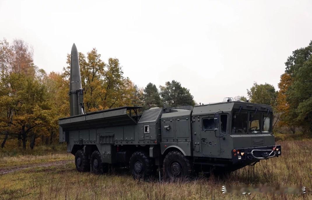 【深夜发起新一轮大规模导弹打击】俄媒11月8日报道，今天凌晨，作为对乌