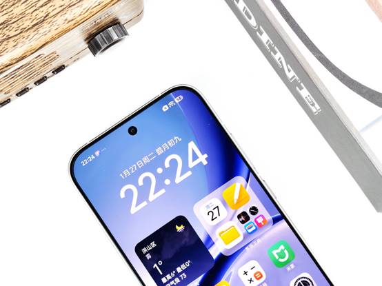 Redmi Turbo 5：性能与续航的全面突破