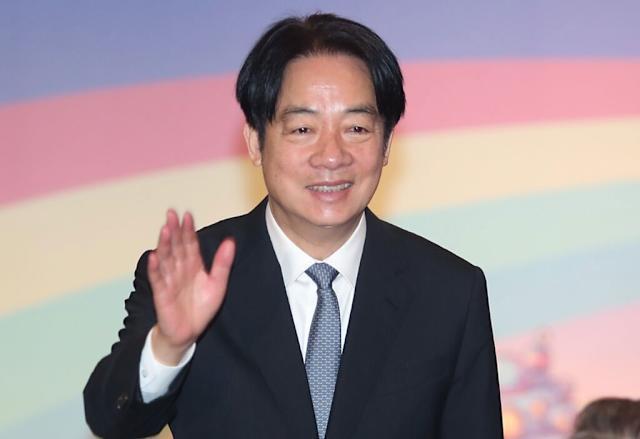帅化民又开炮了！直接点名赖清德：你一天到晚媚日跪日，连“北海道子弟”这种话都说得