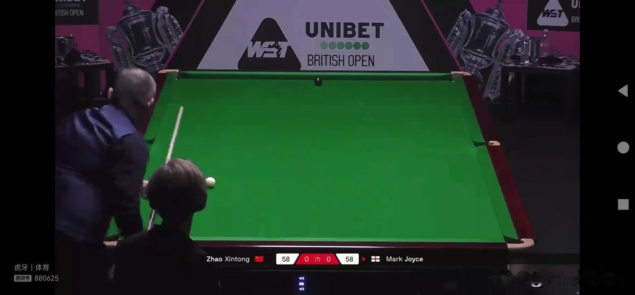 英国公开赛发生“大乌龙”！赵心童首局赢了的球，两人要争黑英国公开赛首局球就
