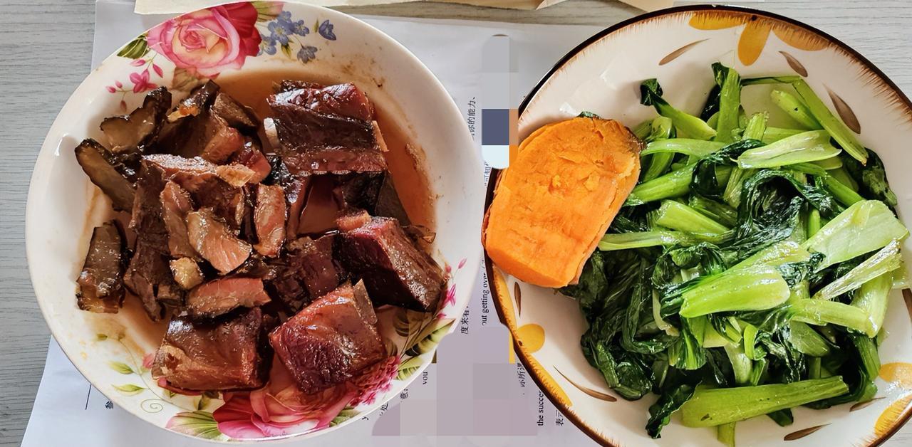 老师踏实教书，可以提高教学成绩，但是否能评上职称，那就不一定了。凭心而论，我教