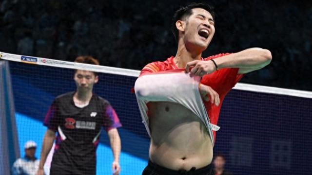 十五运|女团速战速决, 男团鏖战至凌晨, 羽毛球男女团体江苏浙江各获一金